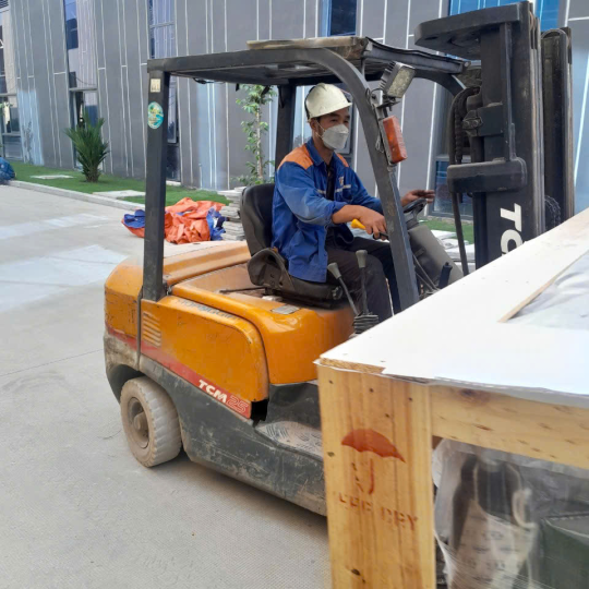 Dịch vụ thuê xe nâng tại Đồng Nai