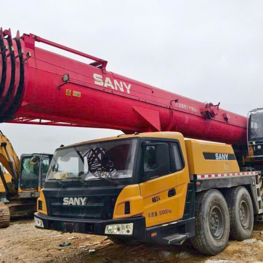 Dịch vụ xe cẩu kato tại Đồng Nai